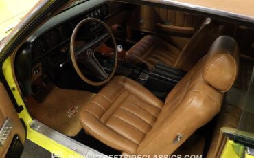 Mercury-Cougar-1969-Yellow-Saddle-Leather-3