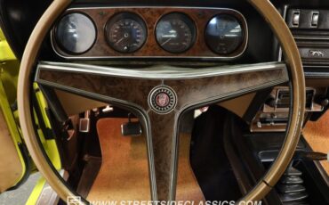 Mercury-Cougar-1969-Yellow-Saddle-Leather-36