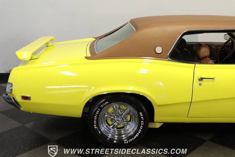 Mercury-Cougar-1969-Yellow-Saddle-Leather-9