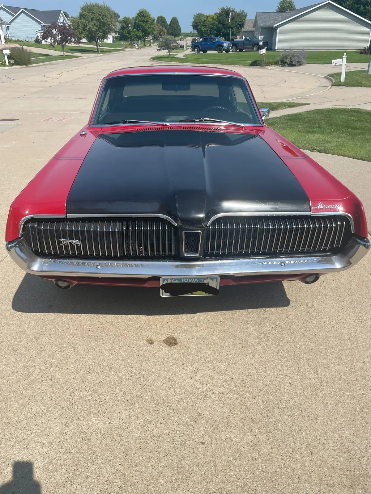 Mercury-Cougar-xr7-1967-Red-Black