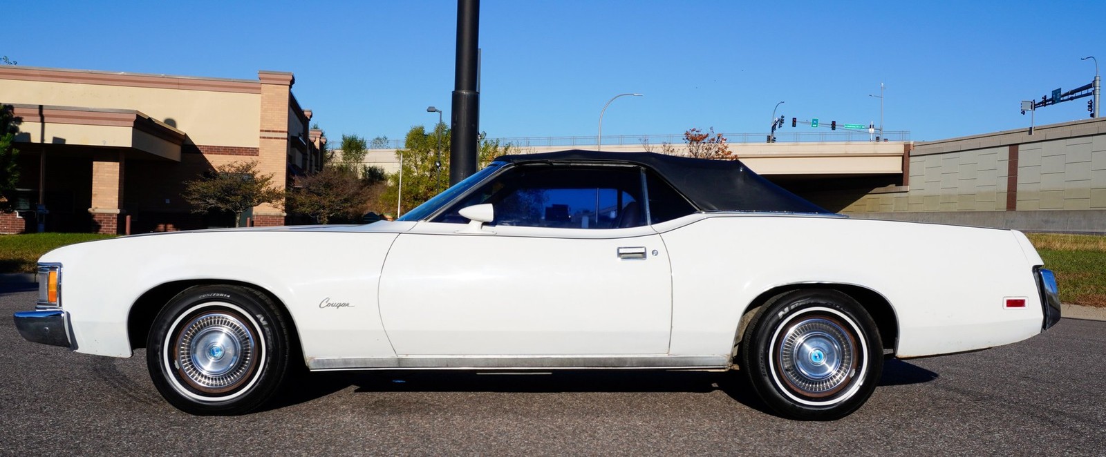 Mercury-Courgar-Convertible-1973-18