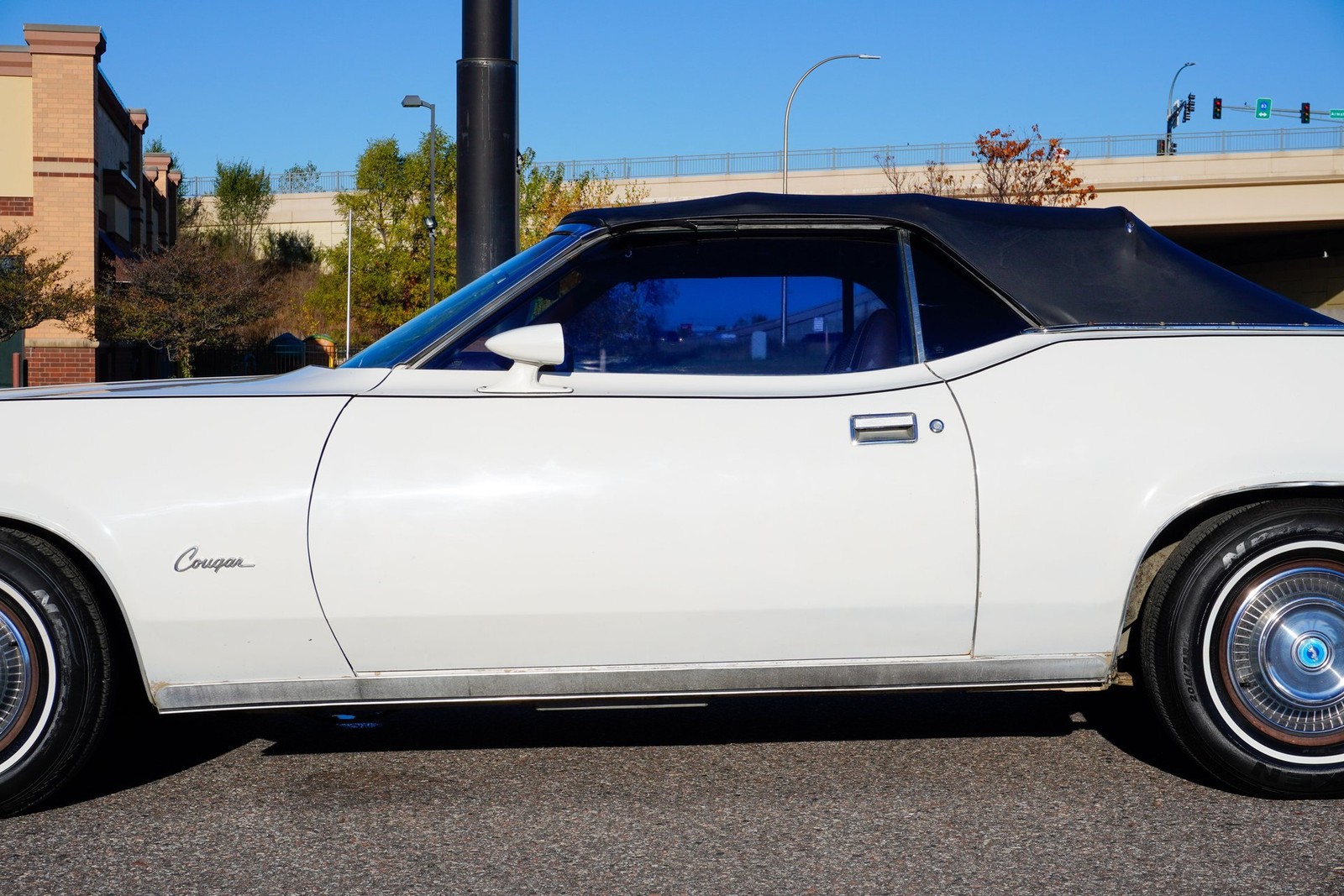 Mercury-Courgar-Convertible-1973-36