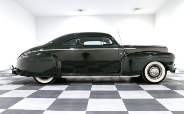 Mercury-Eight-1947-Coupe-7
