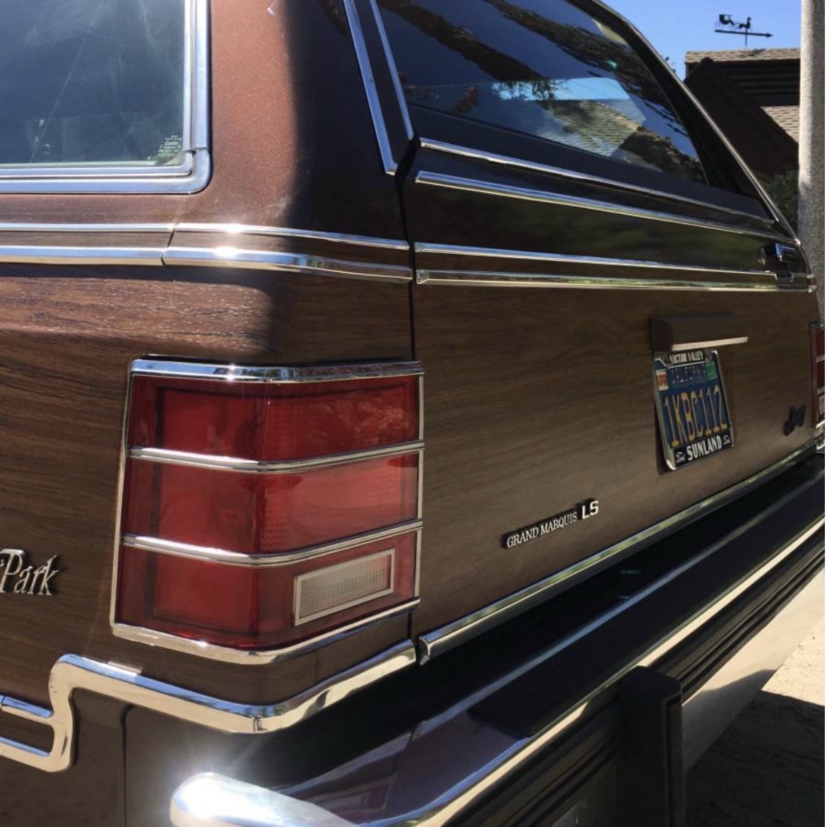 Mercury-Grand-Marquis-Colony-Park-LS-1984-5