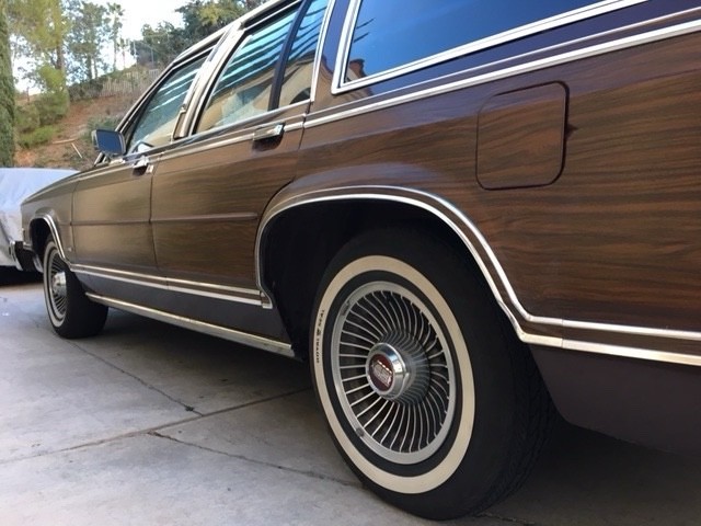 Mercury-Grand-Marquis-Colony-Park-LS-1984-8