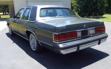 Mercury-Grand-marquis-1988-Smoke-Gray-Metallic-Gray-1