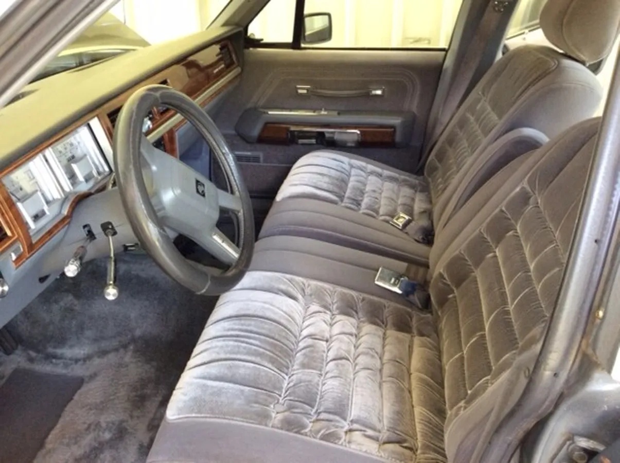 Mercury-Grand-marquis-1988-Smoke-Gray-Metallic-Gray-14