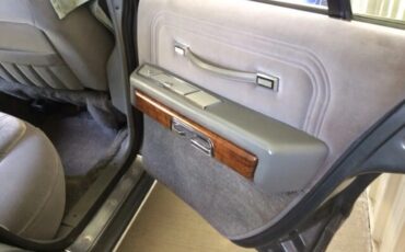 Mercury-Grand-marquis-1988-Smoke-Gray-Metallic-Gray-16