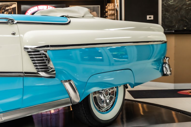 Mercury-Montclair-1956-Blue-ampamp-White-30