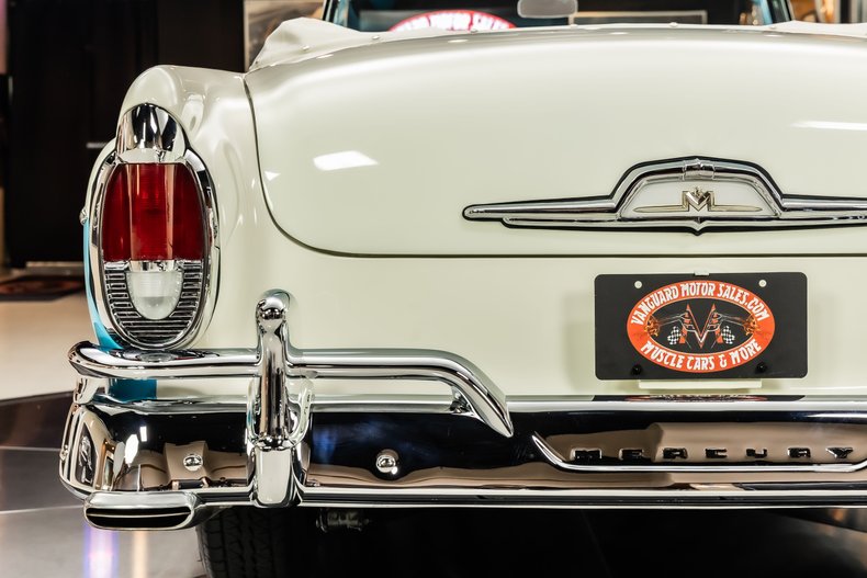 Mercury-Montclair-1956-Blue-ampamp-White-32