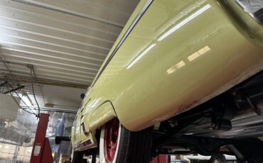 Mercury-Monterey-1953-Yellow-Yellow-33