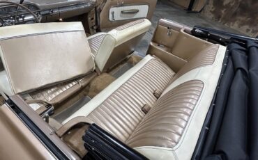 Mercury-Monterey-1961-Gold-metallic-White-and-Gold-10
