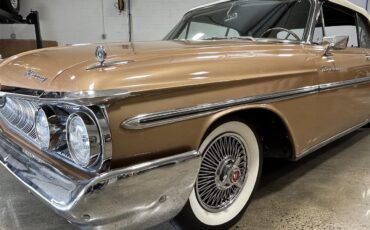 Mercury-Monterey-1961-Gold-metallic-White-and-Gold-26