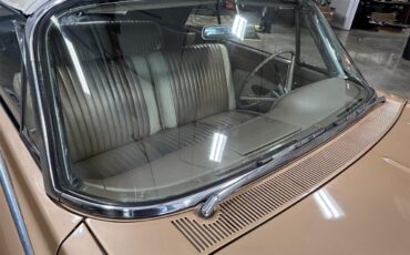 Mercury-Monterey-1961-Gold-metallic-White-and-Gold-33
