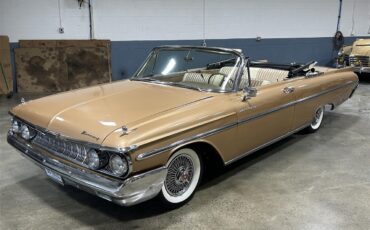 Mercury-Monterey-1961-Gold-metallic-White-and-Gold