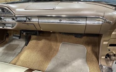 Mercury-Monterey-1961-Gold-metallic-White-and-Gold-48