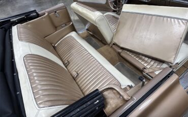Mercury-Monterey-1961-Gold-metallic-White-and-Gold-49
