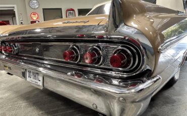 Mercury-Monterey-1961-Gold-metallic-White-and-Gold-67
