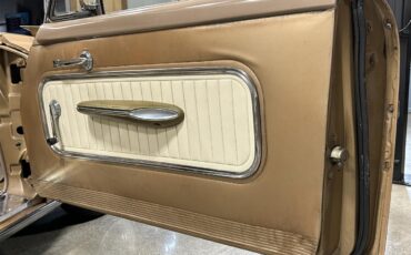 Mercury-Monterey-1961-Gold-metallic-White-and-Gold-8