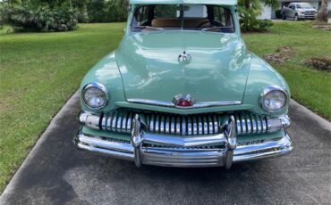 Mercury-Woody-wagon-1951-Light-green-Light-and-dark-brown-16