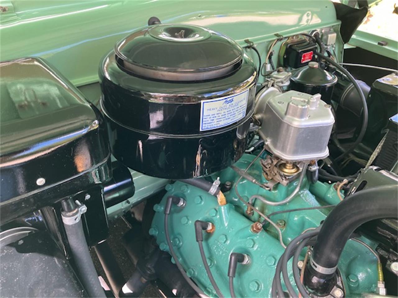 Mercury-Woody-wagon-1951-Light-green-Light-and-dark-brown-2