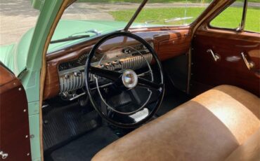Mercury-Woody-wagon-1951-Light-green-Light-and-dark-brown-20
