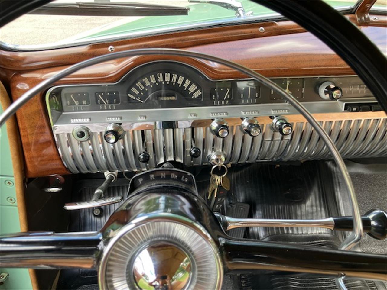 Mercury-Woody-wagon-1951-Light-green-Light-and-dark-brown-21