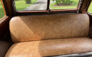 Mercury-Woody-wagon-1951-Light-green-Light-and-dark-brown-28