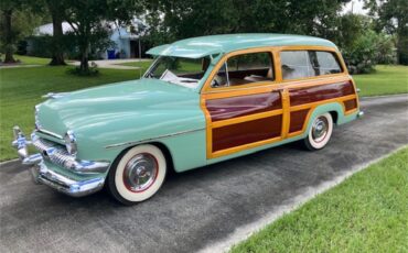 Mercury-Woody-wagon-1951-Light-green-Light-and-dark-brown-33