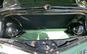 Mercury-Woody-wagon-1951-Light-green-Light-and-dark-brown-37