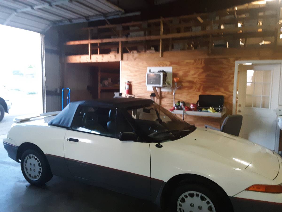 Mercury-capri-xr2-turbo-1991-white-4