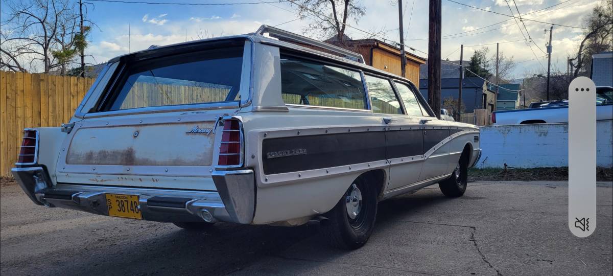 Mercury-colony-park-1966-white-17
