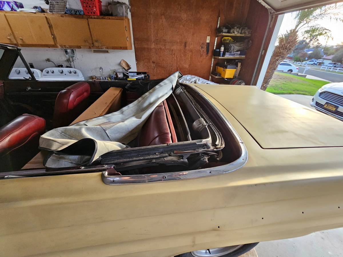 Mercury-comet-1964-11