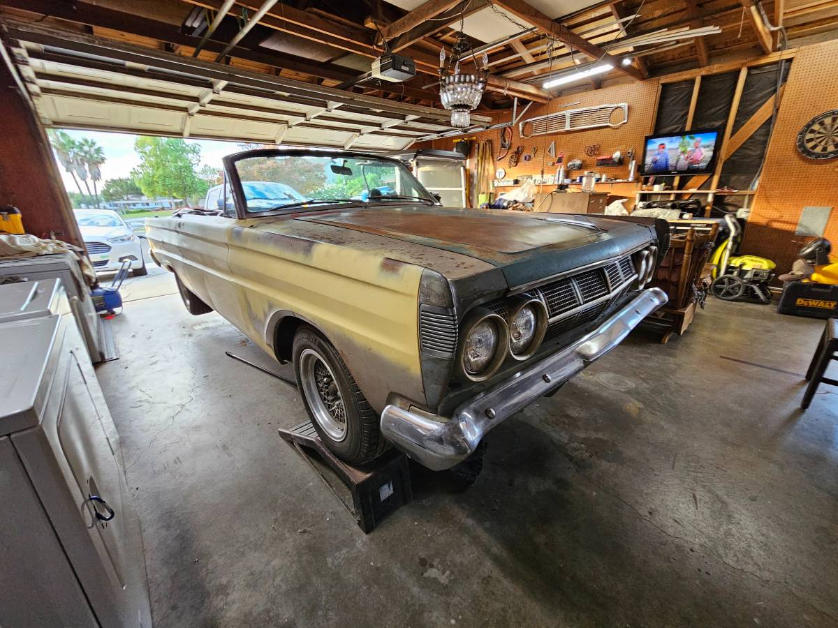 Mercury-comet-1964-5