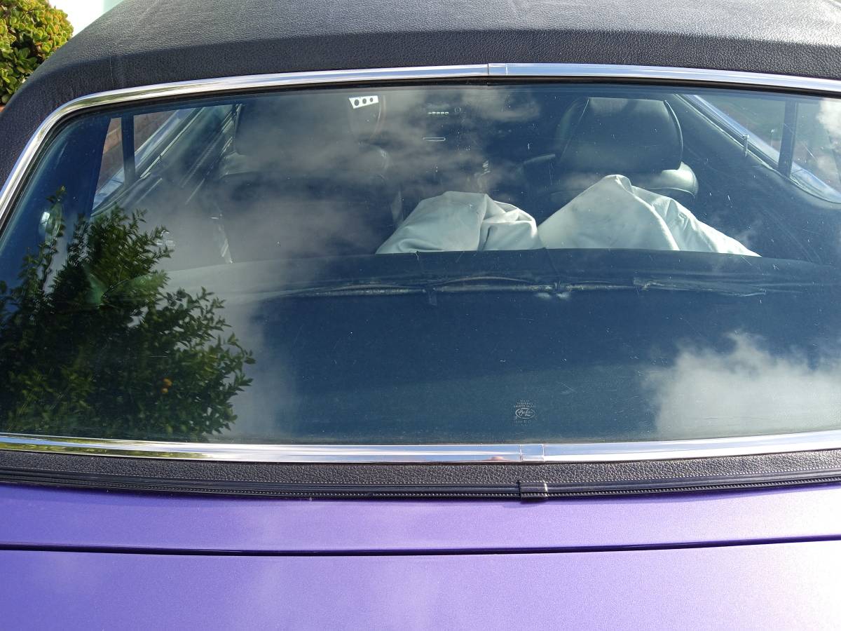 Mercury-cougar-1967-purple-4