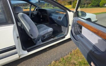 Mercury-cougar-ls-1990-white-10