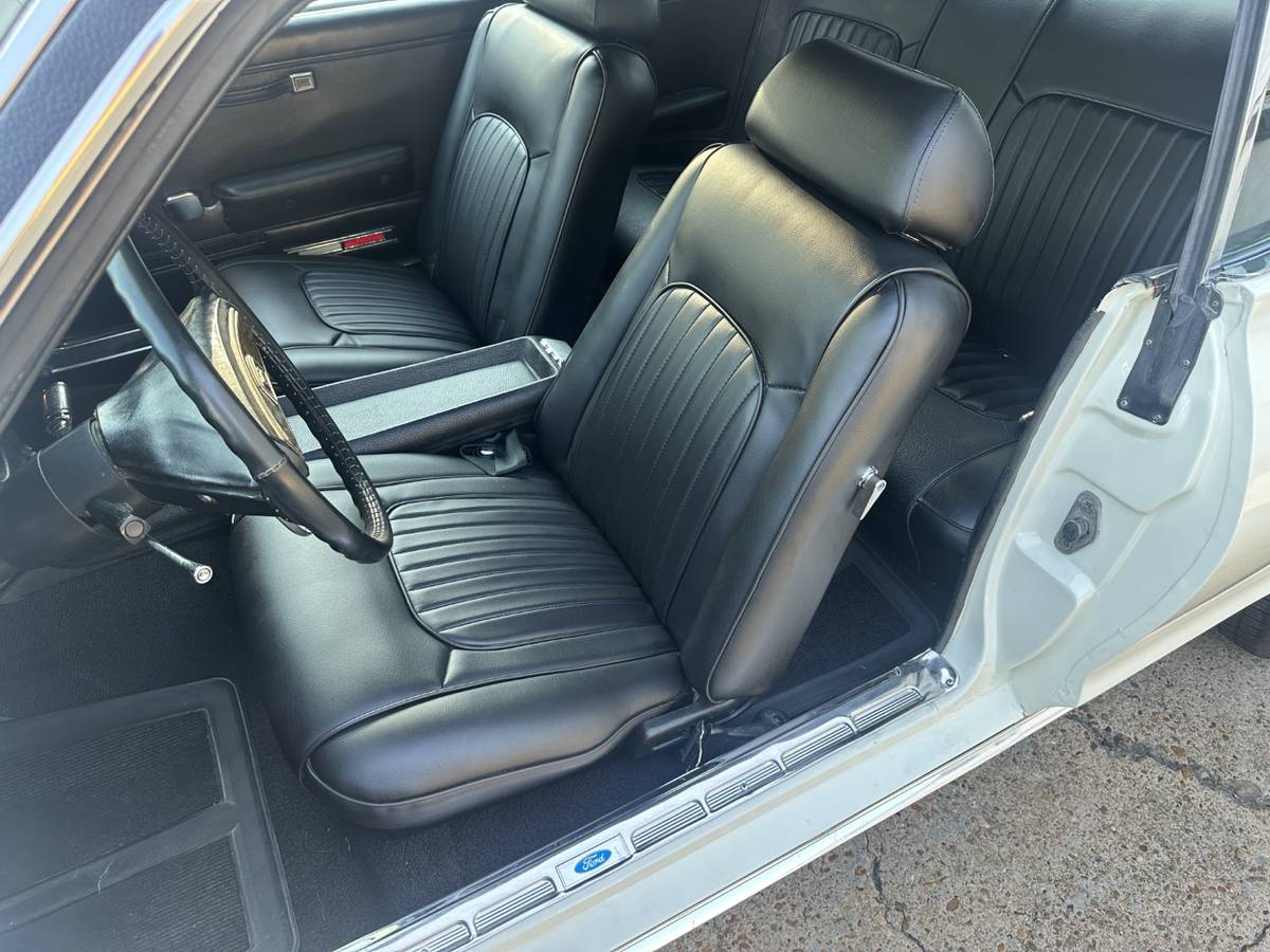 Mercury-cougar-xr7-1968-13