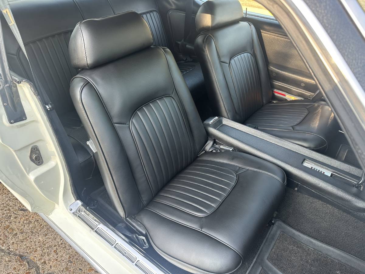 Mercury-cougar-xr7-1968-14