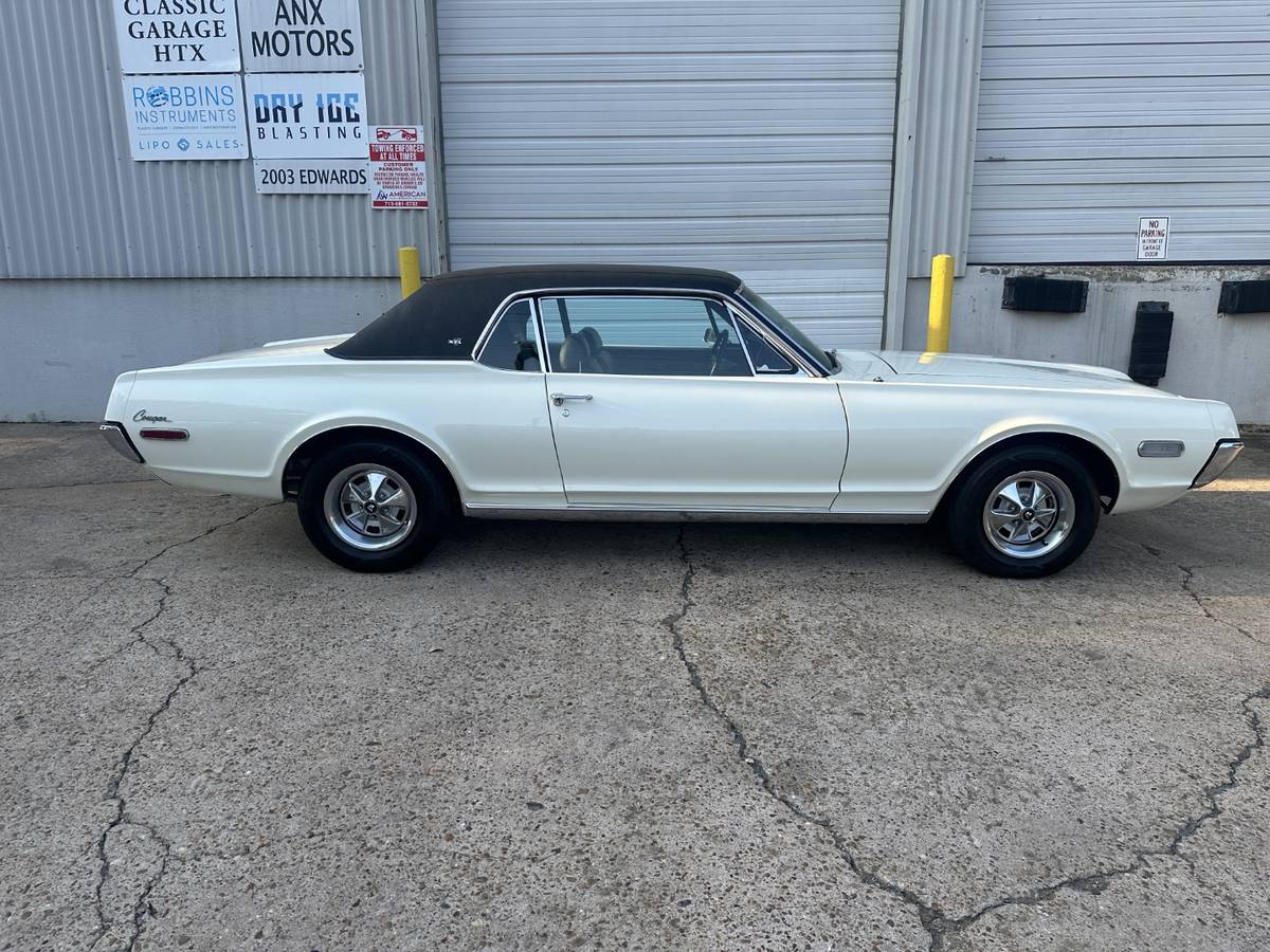 Mercury-cougar-xr7-1968-20