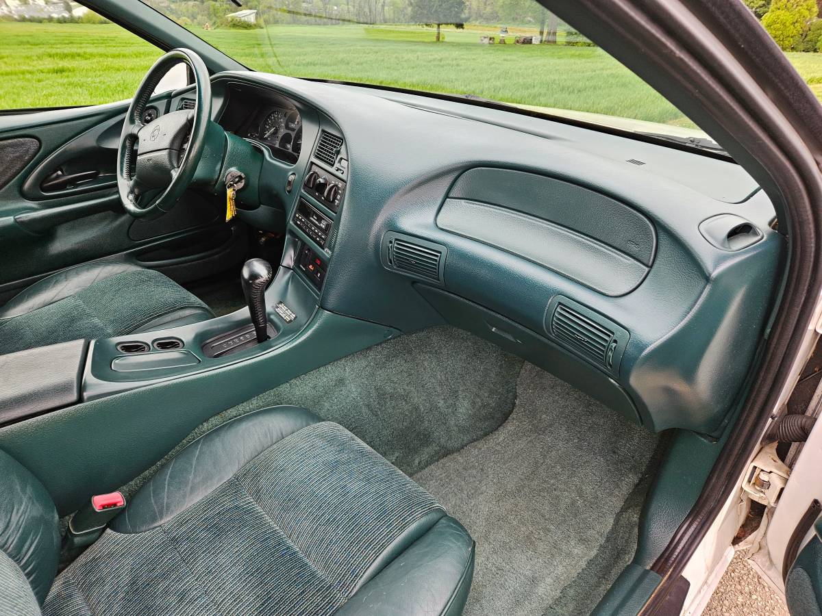 Mercury-cougar-xr7-1995-white-15