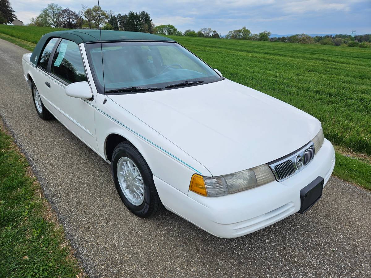 Mercury-cougar-xr7-1995-white-3