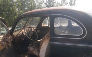 Mercury-coupe-1948-black