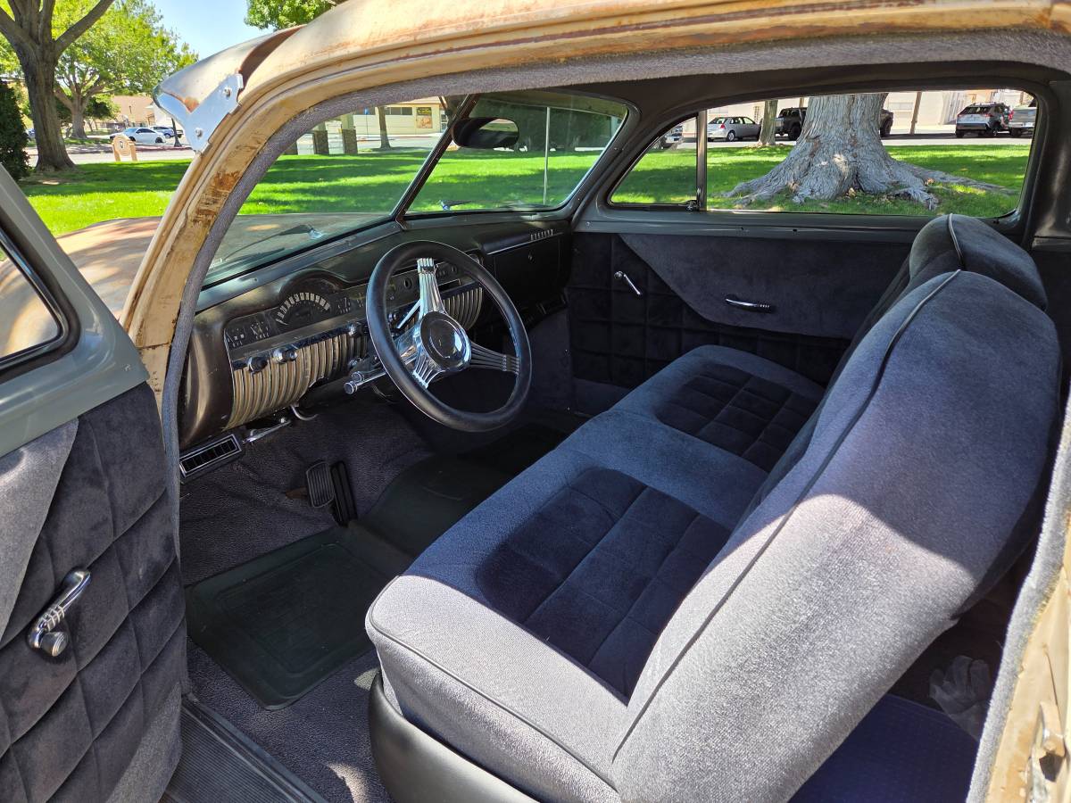 Mercury-coupe-1950-custom-29