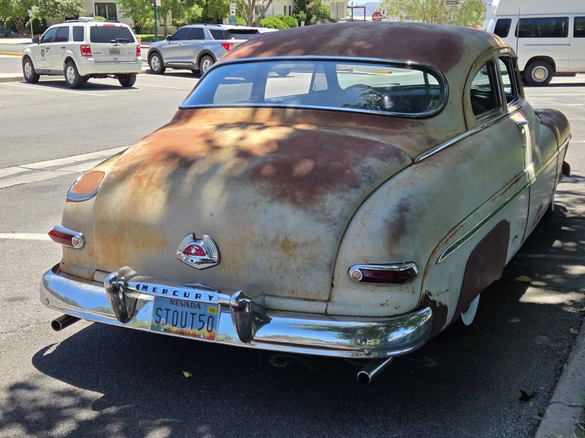 Mercury-coupe-1950-custom-4