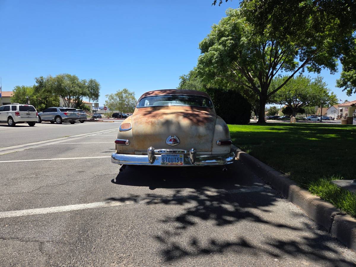 Mercury-coupe-1950-custom-43