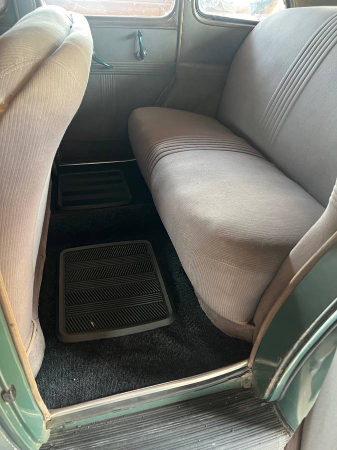 Mercury-eight-1940-4