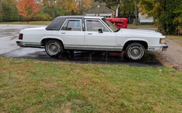 Mercury-grand-marquis-1984-white-11