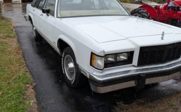Mercury-grand-marquis-1984-white-12