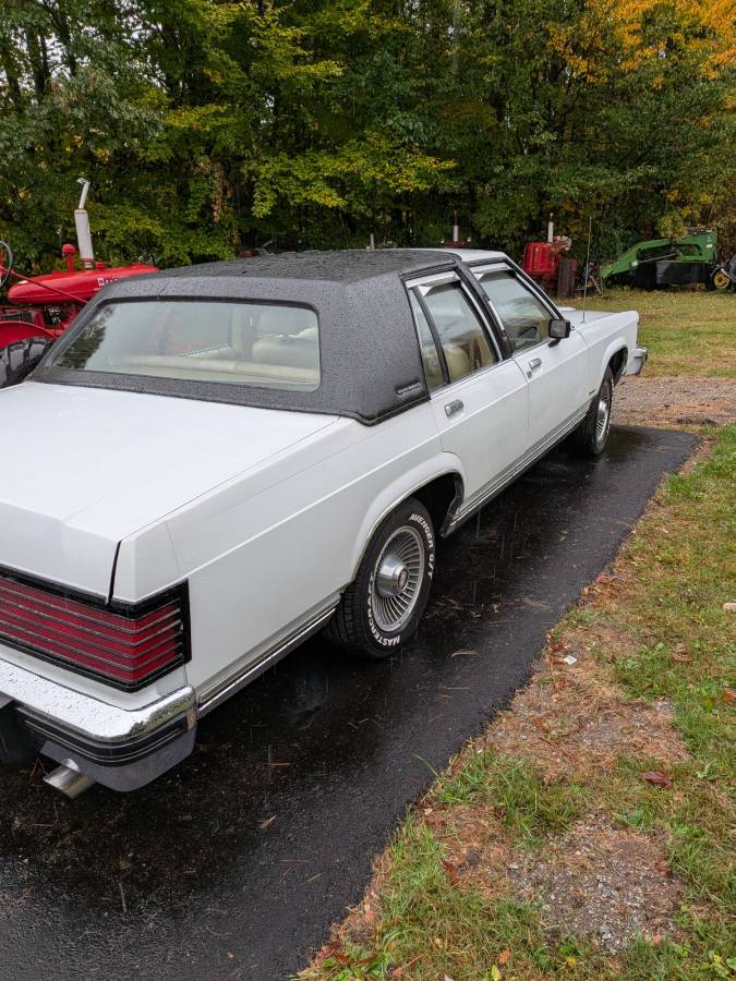 Mercury-grand-marquis-1984-white-3