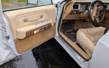Mercury-grand-marquis-1984-white-8
